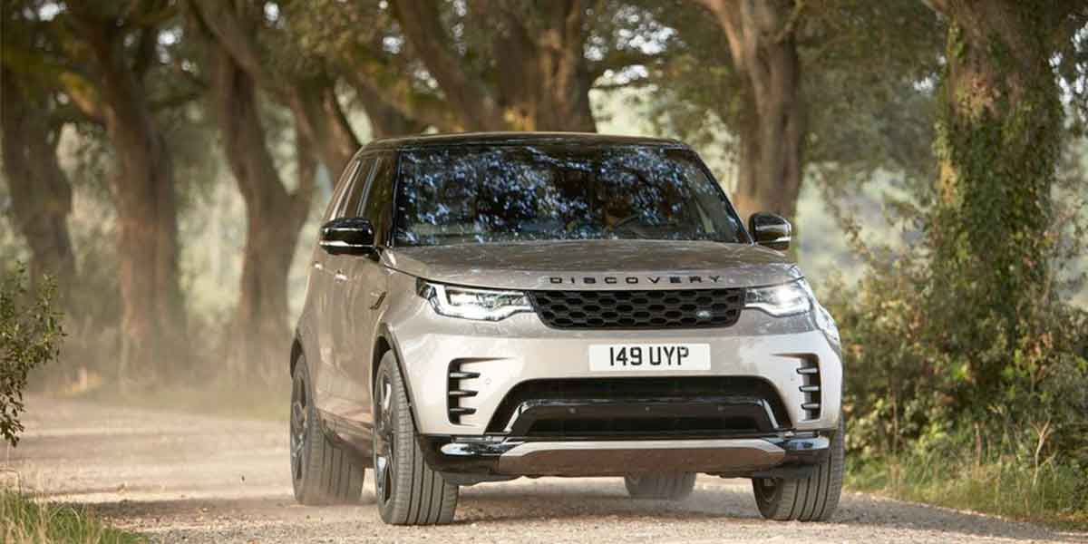2023-Land-Rover-Discovery-Review-1